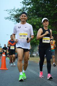 BIB: 11021, 11033
                            <button type="button" onclick="openModal(8155780)" class="btn btn-primary btn-sm float-right btn-popup" data-toggle="modal" data-target=".modal-high-quality">
                        <i class="fas fa-shopping-cart"></i> Add to Cart
                    </button>
                                            <button type="button" onclick="isThisMe(8155780, true)" class="btn btn-success btn-sm float-right btn-popup btn-isme hidden" data-toggle="tooltip" data-placement="bottom" title="นี่คือรูปของคุณใช่ไหม คลิกที่นี่เพื่อเอาเข้าอัลบั้ม">
                        <i class="fas fa-plus"></i> Add to album
                    </button>
                    <button type="button" onclick="isThisMe(8155780, false)" class="btn btn-warning btn-sm float-right btn-popup btn-isnotme hidden">
                        <i class="fas fa-ban"></i> Remove from album
                    </button>