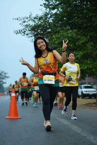 BIB: 10981
                            <button type="button" onclick="openModal(8151446)" class="btn btn-primary btn-sm float-right btn-popup" data-toggle="modal" data-target=".modal-high-quality">
                        <i class="fas fa-shopping-cart"></i> Add to Cart
                    </button>
                                            <button type="button" onclick="isThisMe(8151446, true)" class="btn btn-success btn-sm float-right btn-popup btn-isme hidden" data-toggle="tooltip" data-placement="bottom" title="นี่คือรูปของคุณใช่ไหม คลิกที่นี่เพื่อเอาเข้าอัลบั้ม">
                        <i class="fas fa-plus"></i> Add to album
                    </button>
                    <button type="button" onclick="isThisMe(8151446, false)" class="btn btn-warning btn-sm float-right btn-popup btn-isnotme hidden">
                        <i class="fas fa-ban"></i> Remove from album
                    </button>
