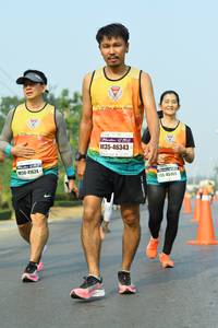 BIB: 46343, 41624, 45465
                            <button type="button" onclick="openModal(8066018)" class="btn btn-primary btn-sm float-right btn-popup" data-toggle="modal" data-target=".modal-high-quality">
                        <i class="fas fa-shopping-cart"></i> Add to Cart
                    </button>
                                            <button type="button" onclick="isThisMe(8066018, true)" class="btn btn-success btn-sm float-right btn-popup btn-isme hidden" data-toggle="tooltip" data-placement="bottom" title="นี่คือรูปของคุณใช่ไหม คลิกที่นี่เพื่อเอาเข้าอัลบั้ม">
                        <i class="fas fa-plus"></i> Add to album
                    </button>
                    <button type="button" onclick="isThisMe(8066018, false)" class="btn btn-warning btn-sm float-right btn-popup btn-isnotme hidden">
                        <i class="fas fa-ban"></i> Remove from album
                    </button>
