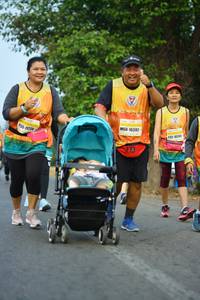 BIB: 16392, 11734, 8261
                            <button type="button" onclick="openModal(8077566)" class="btn btn-primary btn-sm float-right btn-popup" data-toggle="modal" data-target=".modal-high-quality">
                        <i class="fas fa-shopping-cart"></i> Add to Cart
                    </button>
                                            <button type="button" onclick="isThisMe(8077566, true)" class="btn btn-success btn-sm float-right btn-popup btn-isme hidden" data-toggle="tooltip" data-placement="bottom" title="นี่คือรูปของคุณใช่ไหม คลิกที่นี่เพื่อเอาเข้าอัลบั้ม">
                        <i class="fas fa-plus"></i> Add to album
                    </button>
                    <button type="button" onclick="isThisMe(8077566, false)" class="btn btn-warning btn-sm float-right btn-popup btn-isnotme hidden">
                        <i class="fas fa-ban"></i> Remove from album
                    </button>