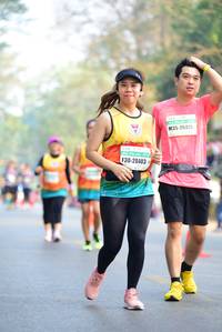 BIB: 26415, 20403
                            <button type="button" onclick="openModal(8592317)" class="btn btn-primary btn-sm float-right btn-popup" data-toggle="modal" data-target=".modal-high-quality">
                        <i class="fas fa-shopping-cart"></i> Add to Cart
                    </button>
                                            <button type="button" onclick="isThisMe(8592317, true)" class="btn btn-success btn-sm float-right btn-popup btn-isme hidden" data-toggle="tooltip" data-placement="bottom" title="นี่คือรูปของคุณใช่ไหม คลิกที่นี่เพื่อเอาเข้าอัลบั้ม">
                        <i class="fas fa-plus"></i> Add to album
                    </button>
                    <button type="button" onclick="isThisMe(8592317, false)" class="btn btn-warning btn-sm float-right btn-popup btn-isnotme hidden">
                        <i class="fas fa-ban"></i> Remove from album
                    </button>