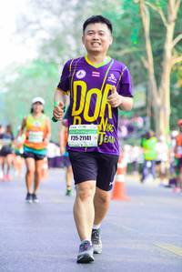 BIB: 45330
                            <button type="button" onclick="openModal(8018172)" class="btn btn-primary btn-sm float-right btn-popup" data-toggle="modal" data-target=".modal-high-quality">
                        <i class="fas fa-shopping-cart"></i> Add to Cart
                    </button>
                                            <button type="button" onclick="isThisMe(8018172, true)" class="btn btn-success btn-sm float-right btn-popup btn-isme hidden" data-toggle="tooltip" data-placement="bottom" title="นี่คือรูปของคุณใช่ไหม คลิกที่นี่เพื่อเอาเข้าอัลบั้ม">
                        <i class="fas fa-plus"></i> Add to album
                    </button>
                    <button type="button" onclick="isThisMe(8018172, false)" class="btn btn-warning btn-sm float-right btn-popup btn-isnotme hidden">
                        <i class="fas fa-ban"></i> Remove from album
                    </button>