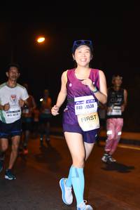 BIB: 1538
                            <button type="button" onclick="openModal(9402318)" class="btn btn-primary btn-sm float-right btn-popup" data-toggle="modal" data-target=".modal-high-quality">
                        <i class="fas fa-shopping-cart"></i> Add to Cart
                    </button>
                                            <button type="button" onclick="isThisMe(9402318, true)" class="btn btn-success btn-sm float-right btn-popup btn-isme hidden" data-toggle="tooltip" data-placement="bottom" title="นี่คือรูปของคุณใช่ไหม คลิกที่นี่เพื่อเอาเข้าอัลบั้ม">
                        <i class="fas fa-plus"></i> Add to album
                    </button>
                    <button type="button" onclick="isThisMe(9402318, false)" class="btn btn-warning btn-sm float-right btn-popup btn-isnotme hidden">
                        <i class="fas fa-ban"></i> Remove from album
                    </button>