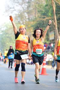 BIB: 1219, 42424
                            <button type="button" onclick="openModal(7833565)" class="btn btn-primary btn-sm float-right btn-popup" data-toggle="modal" data-target=".modal-high-quality">
                        <i class="fas fa-shopping-cart"></i> Add to Cart
                    </button>
                                            <button type="button" onclick="isThisMe(7833565, true)" class="btn btn-success btn-sm float-right btn-popup btn-isme hidden" data-toggle="tooltip" data-placement="bottom" title="นี่คือรูปของคุณใช่ไหม คลิกที่นี่เพื่อเอาเข้าอัลบั้ม">
                        <i class="fas fa-plus"></i> Add to album
                    </button>
                    <button type="button" onclick="isThisMe(7833565, false)" class="btn btn-warning btn-sm float-right btn-popup btn-isnotme hidden">
                        <i class="fas fa-ban"></i> Remove from album
                    </button>