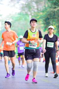 BIB: 408
                            <button type="button" onclick="openModal(8029060)" class="btn btn-primary btn-sm float-right btn-popup" data-toggle="modal" data-target=".modal-high-quality">
                        <i class="fas fa-shopping-cart"></i> Add to Cart
                    </button>
                                            <button type="button" onclick="isThisMe(8029060, true)" class="btn btn-success btn-sm float-right btn-popup btn-isme hidden" data-toggle="tooltip" data-placement="bottom" title="นี่คือรูปของคุณใช่ไหม คลิกที่นี่เพื่อเอาเข้าอัลบั้ม">
                        <i class="fas fa-plus"></i> Add to album
                    </button>
                    <button type="button" onclick="isThisMe(8029060, false)" class="btn btn-warning btn-sm float-right btn-popup btn-isnotme hidden">
                        <i class="fas fa-ban"></i> Remove from album
                    </button>