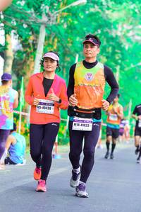 BIB: 47894, 47895
                            <button type="button" onclick="openModal(8028557)" class="btn btn-primary btn-sm float-right btn-popup" data-toggle="modal" data-target=".modal-high-quality">
                        <i class="fas fa-shopping-cart"></i> Add to Cart
                    </button>
                                            <button type="button" onclick="isThisMe(8028557, true)" class="btn btn-success btn-sm float-right btn-popup btn-isme hidden" data-toggle="tooltip" data-placement="bottom" title="นี่คือรูปของคุณใช่ไหม คลิกที่นี่เพื่อเอาเข้าอัลบั้ม">
                        <i class="fas fa-plus"></i> Add to album
                    </button>
                    <button type="button" onclick="isThisMe(8028557, false)" class="btn btn-warning btn-sm float-right btn-popup btn-isnotme hidden">
                        <i class="fas fa-ban"></i> Remove from album
                    </button>