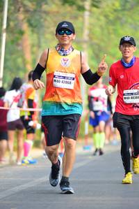 BIB: 423, 41245
                            <button type="button" onclick="openModal(7835563)" class="btn btn-primary btn-sm float-right btn-popup" data-toggle="modal" data-target=".modal-high-quality">
                        <i class="fas fa-shopping-cart"></i> Add to Cart
                    </button>
                                            <button type="button" onclick="isThisMe(7835563, true)" class="btn btn-success btn-sm float-right btn-popup btn-isme hidden" data-toggle="tooltip" data-placement="bottom" title="นี่คือรูปของคุณใช่ไหม คลิกที่นี่เพื่อเอาเข้าอัลบั้ม">
                        <i class="fas fa-plus"></i> Add to album
                    </button>
                    <button type="button" onclick="isThisMe(7835563, false)" class="btn btn-warning btn-sm float-right btn-popup btn-isnotme hidden">
                        <i class="fas fa-ban"></i> Remove from album
                    </button>