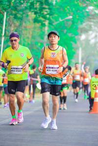 BIB: 4144
                            <button type="button" onclick="openModal(8335550)" class="btn btn-primary btn-sm float-right btn-popup" data-toggle="modal" data-target=".modal-high-quality">
                        <i class="fas fa-shopping-cart"></i> Add to Cart
                    </button>
                                            <button type="button" onclick="isThisMe(8335550, true)" class="btn btn-success btn-sm float-right btn-popup btn-isme hidden" data-toggle="tooltip" data-placement="bottom" title="นี่คือรูปของคุณใช่ไหม คลิกที่นี่เพื่อเอาเข้าอัลบั้ม">
                        <i class="fas fa-plus"></i> Add to album
                    </button>
                    <button type="button" onclick="isThisMe(8335550, false)" class="btn btn-warning btn-sm float-right btn-popup btn-isnotme hidden">
                        <i class="fas fa-ban"></i> Remove from album
                    </button>