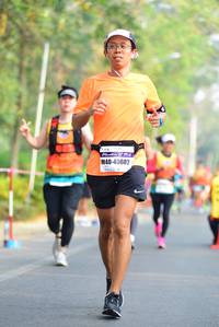 BIB: 42195, 45056
                            <button type="button" onclick="openModal(7842915)" class="btn btn-primary btn-sm float-right btn-popup" data-toggle="modal" data-target=".modal-high-quality">
                        <i class="fas fa-shopping-cart"></i> Add to Cart
                    </button>
                                            <button type="button" onclick="isThisMe(7842915, true)" class="btn btn-success btn-sm float-right btn-popup btn-isme hidden" data-toggle="tooltip" data-placement="bottom" title="นี่คือรูปของคุณใช่ไหม คลิกที่นี่เพื่อเอาเข้าอัลบั้ม">
                        <i class="fas fa-plus"></i> Add to album
                    </button>
                    <button type="button" onclick="isThisMe(7842915, false)" class="btn btn-warning btn-sm float-right btn-popup btn-isnotme hidden">
                        <i class="fas fa-ban"></i> Remove from album
                    </button>