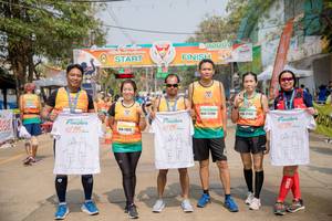 BIB: 484, 195, 
                            <button type="button" onclick="openModal(10305839)" class="btn btn-primary btn-sm float-right btn-popup" data-toggle="modal" data-target=".modal-high-quality">
                        <i class="fas fa-shopping-cart"></i> Add to Cart
                    </button>
                                            <button type="button" onclick="isThisMe(10305839, true)" class="btn btn-success btn-sm float-right btn-popup btn-isme hidden" data-toggle="tooltip" data-placement="bottom" title="นี่คือรูปของคุณใช่ไหม คลิกที่นี่เพื่อเอาเข้าอัลบั้ม">
                        <i class="fas fa-plus"></i> Add to album
                    </button>
                    <button type="button" onclick="isThisMe(10305839, false)" class="btn btn-warning btn-sm float-right btn-popup btn-isnotme hidden">
                        <i class="fas fa-ban"></i> Remove from album
                    </button>