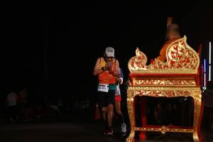 BIB: 453
                            <button type="button" onclick="openModal(8983799)" class="btn btn-primary btn-sm float-right btn-popup" data-toggle="modal" data-target=".modal-high-quality">
                        <i class="fas fa-shopping-cart"></i> Add to Cart
                    </button>
                                            <button type="button" onclick="isThisMe(8983799, true)" class="btn btn-success btn-sm float-right btn-popup btn-isme hidden" data-toggle="tooltip" data-placement="bottom" title="นี่คือรูปของคุณใช่ไหม คลิกที่นี่เพื่อเอาเข้าอัลบั้ม">
                        <i class="fas fa-plus"></i> Add to album
                    </button>
                    <button type="button" onclick="isThisMe(8983799, false)" class="btn btn-warning btn-sm float-right btn-popup btn-isnotme hidden">
                        <i class="fas fa-ban"></i> Remove from album
                    </button>