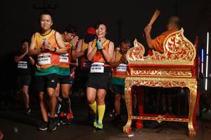 BIB: 478, 541309, 40136
                            <button type="button" onclick="openModal(8874226)" class="btn btn-primary btn-sm float-right btn-popup" data-toggle="modal" data-target=".modal-high-quality">
                        <i class="fas fa-shopping-cart"></i> Add to Cart
                    </button>
                                            <button type="button" onclick="isThisMe(8874226, true)" class="btn btn-success btn-sm float-right btn-popup btn-isme hidden" data-toggle="tooltip" data-placement="bottom" title="นี่คือรูปของคุณใช่ไหม คลิกที่นี่เพื่อเอาเข้าอัลบั้ม">
                        <i class="fas fa-plus"></i> Add to album
                    </button>
                    <button type="button" onclick="isThisMe(8874226, false)" class="btn btn-warning btn-sm float-right btn-popup btn-isnotme hidden">
                        <i class="fas fa-ban"></i> Remove from album
                    </button>