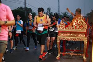 BIB: 43042, 46771, 4042
                            <button type="button" onclick="openModal(7506390)" class="btn btn-primary btn-sm float-right btn-popup" data-toggle="modal" data-target=".modal-high-quality">
                        <i class="fas fa-shopping-cart"></i> Add to Cart
                    </button>
                                            <button type="button" onclick="isThisMe(7506390, true)" class="btn btn-success btn-sm float-right btn-popup btn-isme hidden" data-toggle="tooltip" data-placement="bottom" title="นี่คือรูปของคุณใช่ไหม คลิกที่นี่เพื่อเอาเข้าอัลบั้ม">
                        <i class="fas fa-plus"></i> Add to album
                    </button>
                    <button type="button" onclick="isThisMe(7506390, false)" class="btn btn-warning btn-sm float-right btn-popup btn-isnotme hidden">
                        <i class="fas fa-ban"></i> Remove from album
                    </button>
