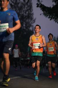 BIB: 52654, 2133
                            <button type="button" onclick="openModal(8905101)" class="btn btn-primary btn-sm float-right btn-popup" data-toggle="modal" data-target=".modal-high-quality">
                        <i class="fas fa-shopping-cart"></i> Add to Cart
                    </button>
                                            <button type="button" onclick="isThisMe(8905101, true)" class="btn btn-success btn-sm float-right btn-popup btn-isme hidden" data-toggle="tooltip" data-placement="bottom" title="นี่คือรูปของคุณใช่ไหม คลิกที่นี่เพื่อเอาเข้าอัลบั้ม">
                        <i class="fas fa-plus"></i> Add to album
                    </button>
                    <button type="button" onclick="isThisMe(8905101, false)" class="btn btn-warning btn-sm float-right btn-popup btn-isnotme hidden">
                        <i class="fas fa-ban"></i> Remove from album
                    </button>