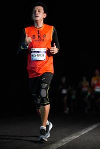 BIB: 40938
                            <button type="button" onclick="openModal(8715090)" class="btn btn-primary btn-sm float-right btn-popup" data-toggle="modal" data-target=".modal-high-quality">
                        <i class="fas fa-shopping-cart"></i> Add to Cart
                    </button>
                                            <button type="button" onclick="isThisMe(8715090, true)" class="btn btn-success btn-sm float-right btn-popup btn-isme hidden" data-toggle="tooltip" data-placement="bottom" title="นี่คือรูปของคุณใช่ไหม คลิกที่นี่เพื่อเอาเข้าอัลบั้ม">
                        <i class="fas fa-plus"></i> Add to album
                    </button>
                    <button type="button" onclick="isThisMe(8715090, false)" class="btn btn-warning btn-sm float-right btn-popup btn-isnotme hidden">
                        <i class="fas fa-ban"></i> Remove from album
                    </button>