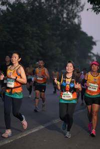 BIB: 25285, 5432, 25316
                            <button type="button" onclick="openModal(8918713)" class="btn btn-primary btn-sm float-right btn-popup" data-toggle="modal" data-target=".modal-high-quality">
                        <i class="fas fa-shopping-cart"></i> Add to Cart
                    </button>
                                            <button type="button" onclick="isThisMe(8918713, true)" class="btn btn-success btn-sm float-right btn-popup btn-isme hidden" data-toggle="tooltip" data-placement="bottom" title="นี่คือรูปของคุณใช่ไหม คลิกที่นี่เพื่อเอาเข้าอัลบั้ม">
                        <i class="fas fa-plus"></i> Add to album
                    </button>
                    <button type="button" onclick="isThisMe(8918713, false)" class="btn btn-warning btn-sm float-right btn-popup btn-isnotme hidden">
                        <i class="fas fa-ban"></i> Remove from album
                    </button>