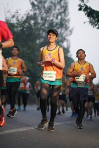 BIB: 25952
                            <button type="button" onclick="openModal(8929617)" class="btn btn-primary btn-sm float-right btn-popup" data-toggle="modal" data-target=".modal-high-quality">
                        <i class="fas fa-shopping-cart"></i> Add to Cart
                    </button>
                                            <button type="button" onclick="isThisMe(8929617, true)" class="btn btn-success btn-sm float-right btn-popup btn-isme hidden" data-toggle="tooltip" data-placement="bottom" title="นี่คือรูปของคุณใช่ไหม คลิกที่นี่เพื่อเอาเข้าอัลบั้ม">
                        <i class="fas fa-plus"></i> Add to album
                    </button>
                    <button type="button" onclick="isThisMe(8929617, false)" class="btn btn-warning btn-sm float-right btn-popup btn-isnotme hidden">
                        <i class="fas fa-ban"></i> Remove from album
                    </button>