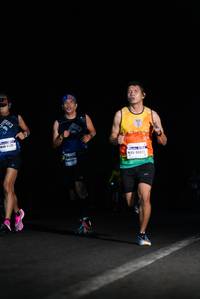 BIB: 451, 40822
                            <button type="button" onclick="openModal(8713954)" class="btn btn-primary btn-sm float-right btn-popup" data-toggle="modal" data-target=".modal-high-quality">
                        <i class="fas fa-shopping-cart"></i> Add to Cart
                    </button>
                                            <button type="button" onclick="isThisMe(8713954, true)" class="btn btn-success btn-sm float-right btn-popup btn-isme hidden" data-toggle="tooltip" data-placement="bottom" title="นี่คือรูปของคุณใช่ไหม คลิกที่นี่เพื่อเอาเข้าอัลบั้ม">
                        <i class="fas fa-plus"></i> Add to album
                    </button>
                    <button type="button" onclick="isThisMe(8713954, false)" class="btn btn-warning btn-sm float-right btn-popup btn-isnotme hidden">
                        <i class="fas fa-ban"></i> Remove from album
                    </button>