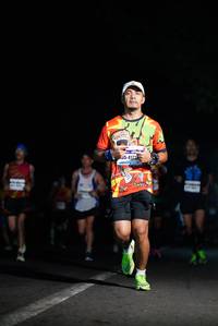 BIB: 4172
                            <button type="button" onclick="openModal(8748557)" class="btn btn-primary btn-sm float-right btn-popup" data-toggle="modal" data-target=".modal-high-quality">
                        <i class="fas fa-shopping-cart"></i> Add to Cart
                    </button>
                                            <button type="button" onclick="isThisMe(8748557, true)" class="btn btn-success btn-sm float-right btn-popup btn-isme hidden" data-toggle="tooltip" data-placement="bottom" title="นี่คือรูปของคุณใช่ไหม คลิกที่นี่เพื่อเอาเข้าอัลบั้ม">
                        <i class="fas fa-plus"></i> Add to album
                    </button>
                    <button type="button" onclick="isThisMe(8748557, false)" class="btn btn-warning btn-sm float-right btn-popup btn-isnotme hidden">
                        <i class="fas fa-ban"></i> Remove from album
                    </button>