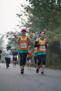 BIB: 82038, 8203
                            <button type="button" onclick="openModal(8946531)" class="btn btn-primary btn-sm float-right btn-popup" data-toggle="modal" data-target=".modal-high-quality">
                        <i class="fas fa-shopping-cart"></i> Add to Cart
                    </button>
                                            <button type="button" onclick="isThisMe(8946531, true)" class="btn btn-success btn-sm float-right btn-popup btn-isme hidden" data-toggle="tooltip" data-placement="bottom" title="นี่คือรูปของคุณใช่ไหม คลิกที่นี่เพื่อเอาเข้าอัลบั้ม">
                        <i class="fas fa-plus"></i> Add to album
                    </button>
                    <button type="button" onclick="isThisMe(8946531, false)" class="btn btn-warning btn-sm float-right btn-popup btn-isnotme hidden">
                        <i class="fas fa-ban"></i> Remove from album
                    </button>