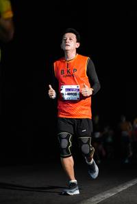 BIB: 40938
                            <button type="button" onclick="openModal(8715102)" class="btn btn-primary btn-sm float-right btn-popup" data-toggle="modal" data-target=".modal-high-quality">
                        <i class="fas fa-shopping-cart"></i> Add to Cart
                    </button>
                                            <button type="button" onclick="isThisMe(8715102, true)" class="btn btn-success btn-sm float-right btn-popup btn-isme hidden" data-toggle="tooltip" data-placement="bottom" title="นี่คือรูปของคุณใช่ไหม คลิกที่นี่เพื่อเอาเข้าอัลบั้ม">
                        <i class="fas fa-plus"></i> Add to album
                    </button>
                    <button type="button" onclick="isThisMe(8715102, false)" class="btn btn-warning btn-sm float-right btn-popup btn-isnotme hidden">
                        <i class="fas fa-ban"></i> Remove from album
                    </button>