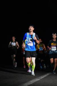 BIB: 4091
                            <button type="button" onclick="openModal(8732840)" class="btn btn-primary btn-sm float-right btn-popup" data-toggle="modal" data-target=".modal-high-quality">
                        <i class="fas fa-shopping-cart"></i> Add to Cart
                    </button>
                                            <button type="button" onclick="isThisMe(8732840, true)" class="btn btn-success btn-sm float-right btn-popup btn-isme hidden" data-toggle="tooltip" data-placement="bottom" title="นี่คือรูปของคุณใช่ไหม คลิกที่นี่เพื่อเอาเข้าอัลบั้ม">
                        <i class="fas fa-plus"></i> Add to album
                    </button>
                    <button type="button" onclick="isThisMe(8732840, false)" class="btn btn-warning btn-sm float-right btn-popup btn-isnotme hidden">
                        <i class="fas fa-ban"></i> Remove from album
                    </button>