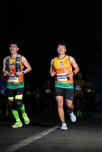 BIB: 0035, 40624
                            <button type="button" onclick="openModal(8747870)" class="btn btn-primary btn-sm float-right btn-popup" data-toggle="modal" data-target=".modal-high-quality">
                        <i class="fas fa-shopping-cart"></i> Add to Cart
                    </button>
                                            <button type="button" onclick="isThisMe(8747870, true)" class="btn btn-success btn-sm float-right btn-popup btn-isme hidden" data-toggle="tooltip" data-placement="bottom" title="นี่คือรูปของคุณใช่ไหม คลิกที่นี่เพื่อเอาเข้าอัลบั้ม">
                        <i class="fas fa-plus"></i> Add to album
                    </button>
                    <button type="button" onclick="isThisMe(8747870, false)" class="btn btn-warning btn-sm float-right btn-popup btn-isnotme hidden">
                        <i class="fas fa-ban"></i> Remove from album
                    </button>