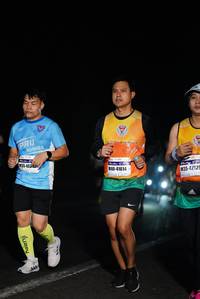 BIB: 4624, 41614, 42125
                            <button type="button" onclick="openModal(8789082)" class="btn btn-primary btn-sm float-right btn-popup" data-toggle="modal" data-target=".modal-high-quality">
                        <i class="fas fa-shopping-cart"></i> Add to Cart
                    </button>
                                            <button type="button" onclick="isThisMe(8789082, true)" class="btn btn-success btn-sm float-right btn-popup btn-isme hidden" data-toggle="tooltip" data-placement="bottom" title="นี่คือรูปของคุณใช่ไหม คลิกที่นี่เพื่อเอาเข้าอัลบั้ม">
                        <i class="fas fa-plus"></i> Add to album
                    </button>
                    <button type="button" onclick="isThisMe(8789082, false)" class="btn btn-warning btn-sm float-right btn-popup btn-isnotme hidden">
                        <i class="fas fa-ban"></i> Remove from album
                    </button>