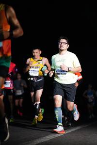 BIB: 46443
                            <button type="button" onclick="openModal(8731251)" class="btn btn-primary btn-sm float-right btn-popup" data-toggle="modal" data-target=".modal-high-quality">
                        <i class="fas fa-shopping-cart"></i> Add to Cart
                    </button>
                                            <button type="button" onclick="isThisMe(8731251, true)" class="btn btn-success btn-sm float-right btn-popup btn-isme hidden" data-toggle="tooltip" data-placement="bottom" title="นี่คือรูปของคุณใช่ไหม คลิกที่นี่เพื่อเอาเข้าอัลบั้ม">
                        <i class="fas fa-plus"></i> Add to album
                    </button>
                    <button type="button" onclick="isThisMe(8731251, false)" class="btn btn-warning btn-sm float-right btn-popup btn-isnotme hidden">
                        <i class="fas fa-ban"></i> Remove from album
                    </button>