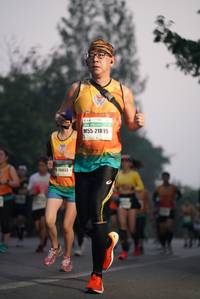 BIB: 218, 833
                            <button type="button" onclick="openModal(8922159)" class="btn btn-primary btn-sm float-right btn-popup" data-toggle="modal" data-target=".modal-high-quality">
                        <i class="fas fa-shopping-cart"></i> Add to Cart
                    </button>
                                            <button type="button" onclick="isThisMe(8922159, true)" class="btn btn-success btn-sm float-right btn-popup btn-isme hidden" data-toggle="tooltip" data-placement="bottom" title="นี่คือรูปของคุณใช่ไหม คลิกที่นี่เพื่อเอาเข้าอัลบั้ม">
                        <i class="fas fa-plus"></i> Add to album
                    </button>
                    <button type="button" onclick="isThisMe(8922159, false)" class="btn btn-warning btn-sm float-right btn-popup btn-isnotme hidden">
                        <i class="fas fa-ban"></i> Remove from album
                    </button>