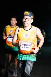 BIB: 430, 42980
                            <button type="button" onclick="openModal(8780948)" class="btn btn-primary btn-sm float-right btn-popup" data-toggle="modal" data-target=".modal-high-quality">
                        <i class="fas fa-shopping-cart"></i> Add to Cart
                    </button>
                                            <button type="button" onclick="isThisMe(8780948, true)" class="btn btn-success btn-sm float-right btn-popup btn-isme hidden" data-toggle="tooltip" data-placement="bottom" title="นี่คือรูปของคุณใช่ไหม คลิกที่นี่เพื่อเอาเข้าอัลบั้ม">
                        <i class="fas fa-plus"></i> Add to album
                    </button>
                    <button type="button" onclick="isThisMe(8780948, false)" class="btn btn-warning btn-sm float-right btn-popup btn-isnotme hidden">
                        <i class="fas fa-ban"></i> Remove from album
                    </button>