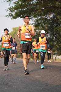 BIB: 4758, 45042, 45200
                            <button type="button" onclick="openModal(8247582)" class="btn btn-primary btn-sm float-right btn-popup" data-toggle="modal" data-target=".modal-high-quality">
                        <i class="fas fa-shopping-cart"></i> Add to Cart
                    </button>
                                            <button type="button" onclick="isThisMe(8247582, true)" class="btn btn-success btn-sm float-right btn-popup btn-isme hidden" data-toggle="tooltip" data-placement="bottom" title="นี่คือรูปของคุณใช่ไหม คลิกที่นี่เพื่อเอาเข้าอัลบั้ม">
                        <i class="fas fa-plus"></i> Add to album
                    </button>
                    <button type="button" onclick="isThisMe(8247582, false)" class="btn btn-warning btn-sm float-right btn-popup btn-isnotme hidden">
                        <i class="fas fa-ban"></i> Remove from album
                    </button>