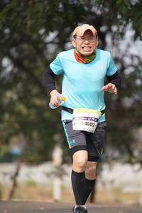 BIB: 1952, 40412
                            <button type="button" onclick="openModal(8420553)" class="btn btn-primary btn-sm float-right btn-popup" data-toggle="modal" data-target=".modal-high-quality">
                        <i class="fas fa-shopping-cart"></i> Add to Cart
                    </button>
                                            <button type="button" onclick="isThisMe(8420553, true)" class="btn btn-success btn-sm float-right btn-popup btn-isme hidden" data-toggle="tooltip" data-placement="bottom" title="นี่คือรูปของคุณใช่ไหม คลิกที่นี่เพื่อเอาเข้าอัลบั้ม">
                        <i class="fas fa-plus"></i> Add to album
                    </button>
                    <button type="button" onclick="isThisMe(8420553, false)" class="btn btn-warning btn-sm float-right btn-popup btn-isnotme hidden">
                        <i class="fas fa-ban"></i> Remove from album
                    </button>