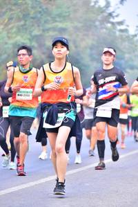 BIB: 27172, 130
                            <button type="button" onclick="openModal(7820195)" class="btn btn-primary btn-sm float-right btn-popup" data-toggle="modal" data-target=".modal-high-quality">
                        <i class="fas fa-shopping-cart"></i> Add to Cart
                    </button>
                                            <button type="button" onclick="isThisMe(7820195, true)" class="btn btn-success btn-sm float-right btn-popup btn-isme hidden" data-toggle="tooltip" data-placement="bottom" title="นี่คือรูปของคุณใช่ไหม คลิกที่นี่เพื่อเอาเข้าอัลบั้ม">
                        <i class="fas fa-plus"></i> Add to album
                    </button>
                    <button type="button" onclick="isThisMe(7820195, false)" class="btn btn-warning btn-sm float-right btn-popup btn-isnotme hidden">
                        <i class="fas fa-ban"></i> Remove from album
                    </button>