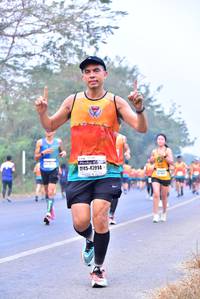 BIB: 47914
                            <button type="button" onclick="openModal(7819403)" class="btn btn-primary btn-sm float-right btn-popup" data-toggle="modal" data-target=".modal-high-quality">
                        <i class="fas fa-shopping-cart"></i> Add to Cart
                    </button>
                                            <button type="button" onclick="isThisMe(7819403, true)" class="btn btn-success btn-sm float-right btn-popup btn-isme hidden" data-toggle="tooltip" data-placement="bottom" title="นี่คือรูปของคุณใช่ไหม คลิกที่นี่เพื่อเอาเข้าอัลบั้ม">
                        <i class="fas fa-plus"></i> Add to album
                    </button>
                    <button type="button" onclick="isThisMe(7819403, false)" class="btn btn-warning btn-sm float-right btn-popup btn-isnotme hidden">
                        <i class="fas fa-ban"></i> Remove from album
                    </button>