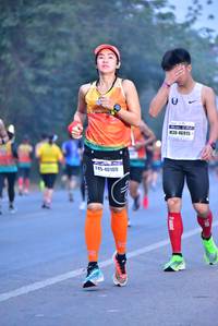 BIB: 46915, 40109
                            <button type="button" onclick="openModal(7947851)" class="btn btn-primary btn-sm float-right btn-popup" data-toggle="modal" data-target=".modal-high-quality">
                        <i class="fas fa-shopping-cart"></i> Add to Cart
                    </button>
                                            <button type="button" onclick="isThisMe(7947851, true)" class="btn btn-success btn-sm float-right btn-popup btn-isme hidden" data-toggle="tooltip" data-placement="bottom" title="นี่คือรูปของคุณใช่ไหม คลิกที่นี่เพื่อเอาเข้าอัลบั้ม">
                        <i class="fas fa-plus"></i> Add to album
                    </button>
                    <button type="button" onclick="isThisMe(7947851, false)" class="btn btn-warning btn-sm float-right btn-popup btn-isnotme hidden">
                        <i class="fas fa-ban"></i> Remove from album
                    </button>