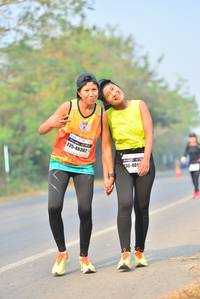 BIB: 40302, 401
                            <button type="button" onclick="openModal(8011468)" class="btn btn-primary btn-sm float-right btn-popup" data-toggle="modal" data-target=".modal-high-quality">
                        <i class="fas fa-shopping-cart"></i> Add to Cart
                    </button>
                                            <button type="button" onclick="isThisMe(8011468, true)" class="btn btn-success btn-sm float-right btn-popup btn-isme hidden" data-toggle="tooltip" data-placement="bottom" title="นี่คือรูปของคุณใช่ไหม คลิกที่นี่เพื่อเอาเข้าอัลบั้ม">
                        <i class="fas fa-plus"></i> Add to album
                    </button>
                    <button type="button" onclick="isThisMe(8011468, false)" class="btn btn-warning btn-sm float-right btn-popup btn-isnotme hidden">
                        <i class="fas fa-ban"></i> Remove from album
                    </button>