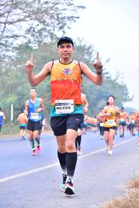 BIB: 47914
                            <button type="button" onclick="openModal(7819387)" class="btn btn-primary btn-sm float-right btn-popup" data-toggle="modal" data-target=".modal-high-quality">
                        <i class="fas fa-shopping-cart"></i> Add to Cart
                    </button>
                                            <button type="button" onclick="isThisMe(7819387, true)" class="btn btn-success btn-sm float-right btn-popup btn-isme hidden" data-toggle="tooltip" data-placement="bottom" title="นี่คือรูปของคุณใช่ไหม คลิกที่นี่เพื่อเอาเข้าอัลบั้ม">
                        <i class="fas fa-plus"></i> Add to album
                    </button>
                    <button type="button" onclick="isThisMe(7819387, false)" class="btn btn-warning btn-sm float-right btn-popup btn-isnotme hidden">
                        <i class="fas fa-ban"></i> Remove from album
                    </button>