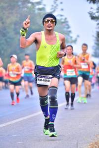 BIB: 40440
                            <button type="button" onclick="openModal(7818298)" class="btn btn-primary btn-sm float-right btn-popup" data-toggle="modal" data-target=".modal-high-quality">
                        <i class="fas fa-shopping-cart"></i> Add to Cart
                    </button>
                                            <button type="button" onclick="isThisMe(7818298, true)" class="btn btn-success btn-sm float-right btn-popup btn-isme hidden" data-toggle="tooltip" data-placement="bottom" title="นี่คือรูปของคุณใช่ไหม คลิกที่นี่เพื่อเอาเข้าอัลบั้ม">
                        <i class="fas fa-plus"></i> Add to album
                    </button>
                    <button type="button" onclick="isThisMe(7818298, false)" class="btn btn-warning btn-sm float-right btn-popup btn-isnotme hidden">
                        <i class="fas fa-ban"></i> Remove from album
                    </button>