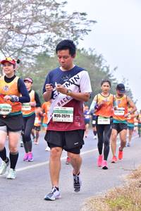 BIB: 20599, 25711
                            <button type="button" onclick="openModal(7708848)" class="btn btn-primary btn-sm float-right btn-popup" data-toggle="modal" data-target=".modal-high-quality">
                        <i class="fas fa-shopping-cart"></i> Add to Cart
                    </button>
                                            <button type="button" onclick="isThisMe(7708848, true)" class="btn btn-success btn-sm float-right btn-popup btn-isme hidden" data-toggle="tooltip" data-placement="bottom" title="นี่คือรูปของคุณใช่ไหม คลิกที่นี่เพื่อเอาเข้าอัลบั้ม">
                        <i class="fas fa-plus"></i> Add to album
                    </button>
                    <button type="button" onclick="isThisMe(7708848, false)" class="btn btn-warning btn-sm float-right btn-popup btn-isnotme hidden">
                        <i class="fas fa-ban"></i> Remove from album
                    </button>
