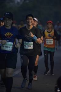 BIB: 21526, 25326
                            <button type="button" onclick="openModal(7627545)" class="btn btn-primary btn-sm float-right btn-popup" data-toggle="modal" data-target=".modal-high-quality">
                        <i class="fas fa-shopping-cart"></i> Add to Cart
                    </button>
                                            <button type="button" onclick="isThisMe(7627545, true)" class="btn btn-success btn-sm float-right btn-popup btn-isme hidden" data-toggle="tooltip" data-placement="bottom" title="นี่คือรูปของคุณใช่ไหม คลิกที่นี่เพื่อเอาเข้าอัลบั้ม">
                        <i class="fas fa-plus"></i> Add to album
                    </button>
                    <button type="button" onclick="isThisMe(7627545, false)" class="btn btn-warning btn-sm float-right btn-popup btn-isnotme hidden">
                        <i class="fas fa-ban"></i> Remove from album
                    </button>