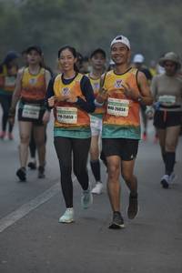 BIB: 26034, 25058
                            <button type="button" onclick="openModal(7653352)" class="btn btn-primary btn-sm float-right btn-popup" data-toggle="modal" data-target=".modal-high-quality">
                        <i class="fas fa-shopping-cart"></i> Add to Cart
                    </button>
                                            <button type="button" onclick="isThisMe(7653352, true)" class="btn btn-success btn-sm float-right btn-popup btn-isme hidden" data-toggle="tooltip" data-placement="bottom" title="นี่คือรูปของคุณใช่ไหม คลิกที่นี่เพื่อเอาเข้าอัลบั้ม">
                        <i class="fas fa-plus"></i> Add to album
                    </button>
                    <button type="button" onclick="isThisMe(7653352, false)" class="btn btn-warning btn-sm float-right btn-popup btn-isnotme hidden">
                        <i class="fas fa-ban"></i> Remove from album
                    </button>