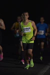 BIB: 40255
                            <button type="button" onclick="openModal(7501448)" class="btn btn-primary btn-sm float-right btn-popup" data-toggle="modal" data-target=".modal-high-quality">
                        <i class="fas fa-shopping-cart"></i> Add to Cart
                    </button>
                                            <button type="button" onclick="isThisMe(7501448, true)" class="btn btn-success btn-sm float-right btn-popup btn-isme hidden" data-toggle="tooltip" data-placement="bottom" title="นี่คือรูปของคุณใช่ไหม คลิกที่นี่เพื่อเอาเข้าอัลบั้ม">
                        <i class="fas fa-plus"></i> Add to album
                    </button>
                    <button type="button" onclick="isThisMe(7501448, false)" class="btn btn-warning btn-sm float-right btn-popup btn-isnotme hidden">
                        <i class="fas fa-ban"></i> Remove from album
                    </button>