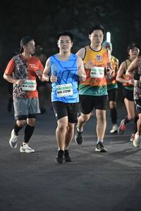 BIB: 262, 27290
                            <button type="button" onclick="openModal(7991206)" class="btn btn-primary btn-sm float-right btn-popup" data-toggle="modal" data-target=".modal-high-quality">
                        <i class="fas fa-shopping-cart"></i> Add to Cart
                    </button>
                                            <button type="button" onclick="isThisMe(7991206, true)" class="btn btn-success btn-sm float-right btn-popup btn-isme hidden" data-toggle="tooltip" data-placement="bottom" title="นี่คือรูปของคุณใช่ไหม คลิกที่นี่เพื่อเอาเข้าอัลบั้ม">
                        <i class="fas fa-plus"></i> Add to album
                    </button>
                    <button type="button" onclick="isThisMe(7991206, false)" class="btn btn-warning btn-sm float-right btn-popup btn-isnotme hidden">
                        <i class="fas fa-ban"></i> Remove from album
                    </button>