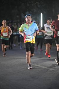 BIB: 8201
                            <button type="button" onclick="openModal(7994699)" class="btn btn-primary btn-sm float-right btn-popup" data-toggle="modal" data-target=".modal-high-quality">
                        <i class="fas fa-shopping-cart"></i> Add to Cart
                    </button>
                                            <button type="button" onclick="isThisMe(7994699, true)" class="btn btn-success btn-sm float-right btn-popup btn-isme hidden" data-toggle="tooltip" data-placement="bottom" title="นี่คือรูปของคุณใช่ไหม คลิกที่นี่เพื่อเอาเข้าอัลบั้ม">
                        <i class="fas fa-plus"></i> Add to album
                    </button>
                    <button type="button" onclick="isThisMe(7994699, false)" class="btn btn-warning btn-sm float-right btn-popup btn-isnotme hidden">
                        <i class="fas fa-ban"></i> Remove from album
                    </button>