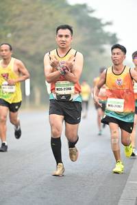 BIB: 21746, 27782
                            <button type="button" onclick="openModal(8266183)" class="btn btn-primary btn-sm float-right btn-popup" data-toggle="modal" data-target=".modal-high-quality">
                        <i class="fas fa-shopping-cart"></i> Add to Cart
                    </button>
                                            <button type="button" onclick="isThisMe(8266183, true)" class="btn btn-success btn-sm float-right btn-popup btn-isme hidden" data-toggle="tooltip" data-placement="bottom" title="นี่คือรูปของคุณใช่ไหม คลิกที่นี่เพื่อเอาเข้าอัลบั้ม">
                        <i class="fas fa-plus"></i> Add to album
                    </button>
                    <button type="button" onclick="isThisMe(8266183, false)" class="btn btn-warning btn-sm float-right btn-popup btn-isnotme hidden">
                        <i class="fas fa-ban"></i> Remove from album
                    </button>