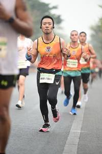 BIB: 21105, 
                            <button type="button" onclick="openModal(8252567)" class="btn btn-primary btn-sm float-right btn-popup" data-toggle="modal" data-target=".modal-high-quality">
                        <i class="fas fa-shopping-cart"></i> Add to Cart
                    </button>
                                            <button type="button" onclick="isThisMe(8252567, true)" class="btn btn-success btn-sm float-right btn-popup btn-isme hidden" data-toggle="tooltip" data-placement="bottom" title="นี่คือรูปของคุณใช่ไหม คลิกที่นี่เพื่อเอาเข้าอัลบั้ม">
                        <i class="fas fa-plus"></i> Add to album
                    </button>
                    <button type="button" onclick="isThisMe(8252567, false)" class="btn btn-warning btn-sm float-right btn-popup btn-isnotme hidden">
                        <i class="fas fa-ban"></i> Remove from album
                    </button>