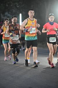 BIB: 20317, 27669, 25229
                            <button type="button" onclick="openModal(8063868)" class="btn btn-primary btn-sm float-right btn-popup" data-toggle="modal" data-target=".modal-high-quality">
                        <i class="fas fa-shopping-cart"></i> Add to Cart
                    </button>
                                            <button type="button" onclick="isThisMe(8063868, true)" class="btn btn-success btn-sm float-right btn-popup btn-isme hidden" data-toggle="tooltip" data-placement="bottom" title="นี่คือรูปของคุณใช่ไหม คลิกที่นี่เพื่อเอาเข้าอัลบั้ม">
                        <i class="fas fa-plus"></i> Add to album
                    </button>
                    <button type="button" onclick="isThisMe(8063868, false)" class="btn btn-warning btn-sm float-right btn-popup btn-isnotme hidden">
                        <i class="fas fa-ban"></i> Remove from album
                    </button>