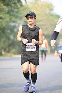 BIB: 42216
                            <button type="button" onclick="openModal(8463289)" class="btn btn-primary btn-sm float-right btn-popup" data-toggle="modal" data-target=".modal-high-quality">
                        <i class="fas fa-shopping-cart"></i> Add to Cart
                    </button>
                                            <button type="button" onclick="isThisMe(8463289, true)" class="btn btn-success btn-sm float-right btn-popup btn-isme hidden" data-toggle="tooltip" data-placement="bottom" title="นี่คือรูปของคุณใช่ไหม คลิกที่นี่เพื่อเอาเข้าอัลบั้ม">
                        <i class="fas fa-plus"></i> Add to album
                    </button>
                    <button type="button" onclick="isThisMe(8463289, false)" class="btn btn-warning btn-sm float-right btn-popup btn-isnotme hidden">
                        <i class="fas fa-ban"></i> Remove from album
                    </button>