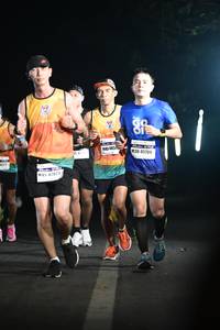 BIB: 4856, 45709, 47023
                            <button type="button" onclick="openModal(7432164)" class="btn btn-primary btn-sm float-right btn-popup" data-toggle="modal" data-target=".modal-high-quality">
                        <i class="fas fa-shopping-cart"></i> Add to Cart
                    </button>
                                            <button type="button" onclick="isThisMe(7432164, true)" class="btn btn-success btn-sm float-right btn-popup btn-isme hidden" data-toggle="tooltip" data-placement="bottom" title="นี่คือรูปของคุณใช่ไหม คลิกที่นี่เพื่อเอาเข้าอัลบั้ม">
                        <i class="fas fa-plus"></i> Add to album
                    </button>
                    <button type="button" onclick="isThisMe(7432164, false)" class="btn btn-warning btn-sm float-right btn-popup btn-isnotme hidden">
                        <i class="fas fa-ban"></i> Remove from album
                    </button>